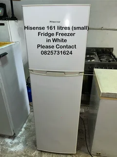 Fridge Freezer -Hisense 161 litres (small) in White -Excellent -Guarantee -Delivery Arranged