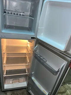 Fridge Freezer -Hisense 161 litres (small) in White -Excellent -Guarantee -Delivery Arranged