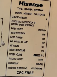 Fridge Freezer -Hisense 161 litres (small) in White -Excellent -Guarantee -Delivery Arranged