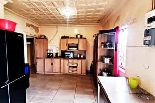 PLEASE NOTE THIS HOUSE IS IN VENTERSPOS A SUBURB THAT IS NOT LOCATED IN WESTONARIA TOWN