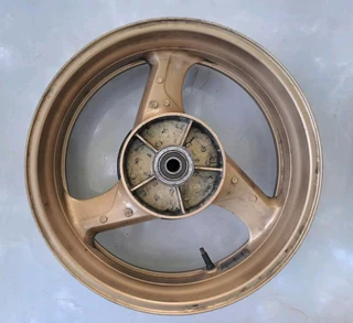 Honda VTR1000 VTR1000F Back / Rear Rim / Wheel