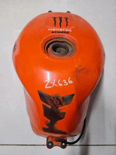 Kawasaki ZX-6R ZX6R ZX6 Fuel / Petrol Tank