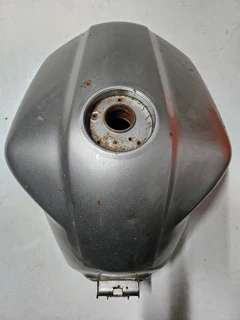 Yamaha FZS Fazer 1000 Fuel / Petrol Tank 04