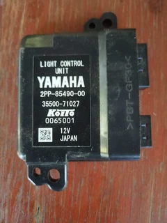 2015 Yamaha YZF-R1 Headlight Control Unit