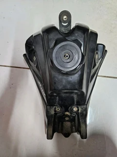 Yamaha WR250 WR250F Fuel / Petrol Tank