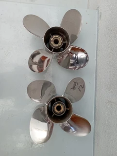 Propeller_Monday:Ron_Hill_Signature_V6_4 blader