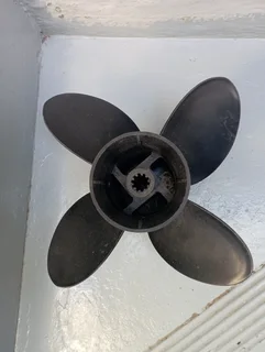 Propeller Monday – Comprop 25hp Composite 4 Blade Propeller