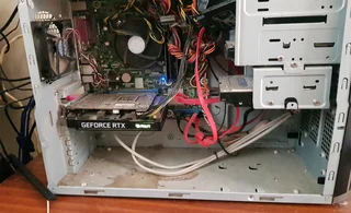 VR-READY GAMING PC SETUP