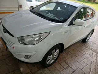 EXCELLENT CONDITION...Hyundai ix35 2.0 Manual