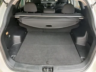 EXCELLENT CONDITION...Hyundai ix35 2.0 Manual