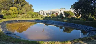 Smallholding with 2 family homes and a dam. 20 min from Melkbosstrand
