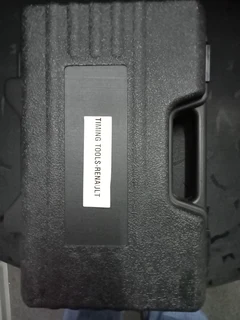 Renault / Nissan service equipment