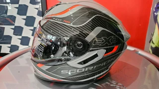 Scorpion EXO 1400 Road Helmet - Size Large