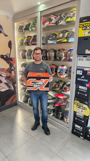 Auto Exec Bikes - Wide Variety of Helmets