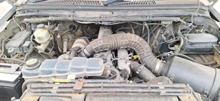 Ford f250 xlt 4.2 turbo diesel front and rear diff