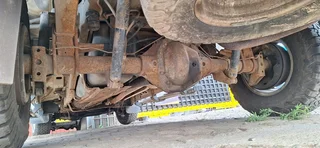 Ford f250 xlt 4.2 turbo diesel front and rear diff