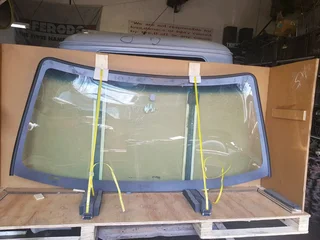 Ford f250 xl xlt 4.2 turbo diezelnew windshield