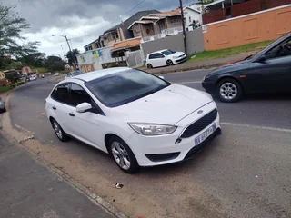 2017 Ford Focus Sedan 1.0 ecoboost