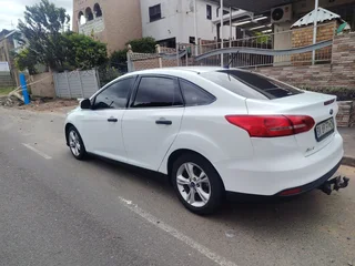 2017 Ford Focus Sedan 1.0 ecoboost