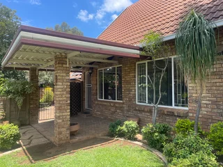 Townhouse 3 bedroom in Wapadrand, Pretoria