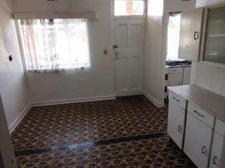 1 &amp; 2 Bedroom Apartment / Flat to Rent in Rosettenville