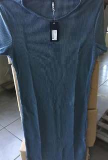 Ladies bodycon Dresses to clear in Bulk , 70% off was R150- NOW – R45.