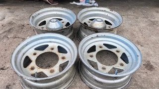 Secondhand Set of 14inch Trail-Dusters