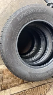 Second- Hand 15inch Tyres