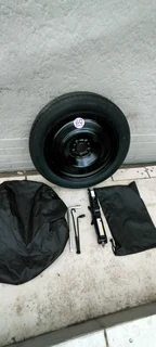 18 inch Ferrari Modena,Spider 360 Space Saver Spare Wheel with Jack set and Cover