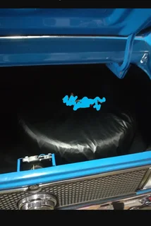 Classic Mustang Spare Wheel kit with Cover and Tools