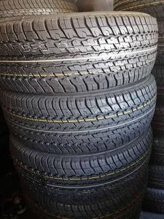 Brand new 255/65r17 Dunlop Grandtrek AT25 tyres on special!!