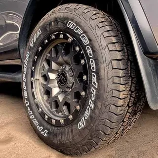 New 265/70r16 BF Goodrich Trail Terrain T/A All Terrain tyres.
