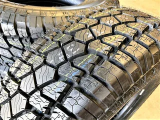 New 31x10.5R15 (265/75r15) Radar Renegade AT5 All Terrain tyres.