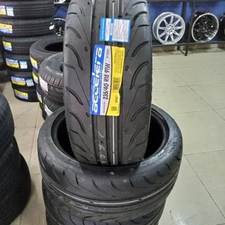 New 225/40r18 Accelera 651 Sport semi slick tyres.