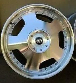 New 17" magwheels to fit Volkswagen's Toyota, 4x100/114pcd.