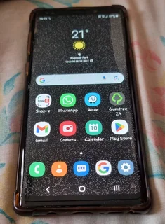 Samsung S21 5G 256 gig 8 gig Ram for sale R3000 negotiable.