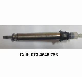 Mercedes A2560705600 Fuel Injectors
