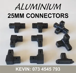 25mm x 25mm Connectors