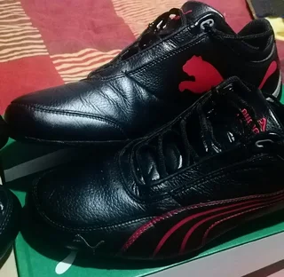 Adidas, Puma Takkies