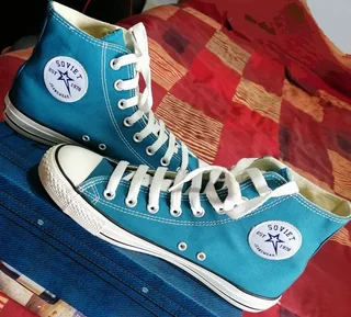 Adidas, Puma Takkies