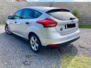 Ford focus 1.0 turbo ecoboost 2016