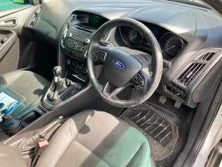 Ford focus 1.0 turbo ecoboost 2016