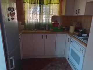 Property - Ad posted by Daniel Bolton