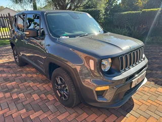 2024 Jeep renegade 1.4T Longitude - 25 000km- serviced 20/09/2025