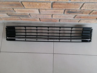 Vw Polo Sedan 16 On Brand New Lower Center Grilles With Chrome Line Forsale R595 Each