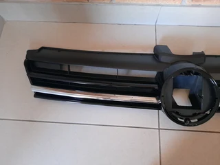 VW GOLF 7.5 2018 ON BRAND NEW FRONT GRILLES FORSALE  R1000