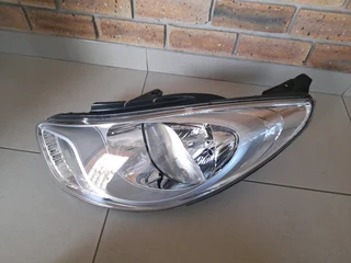 HYUNDAI i10 13/18 BRAND NEW HEADLIGHTS FORSALE R1850 each