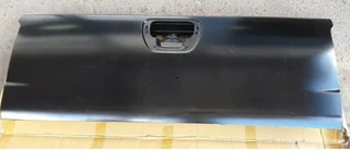 MITSUBISHI TRITON 08/13 BRAND NEW TAILGATES FORSALE PRICE  R3850