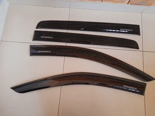 Ford ranger t6 t7 t8 (12 21) New double cab windshields black type for sale price r650