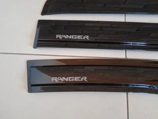 Ford ranger t6 t7 t8 (12 21) New double cab windshields black type for sale price r650
